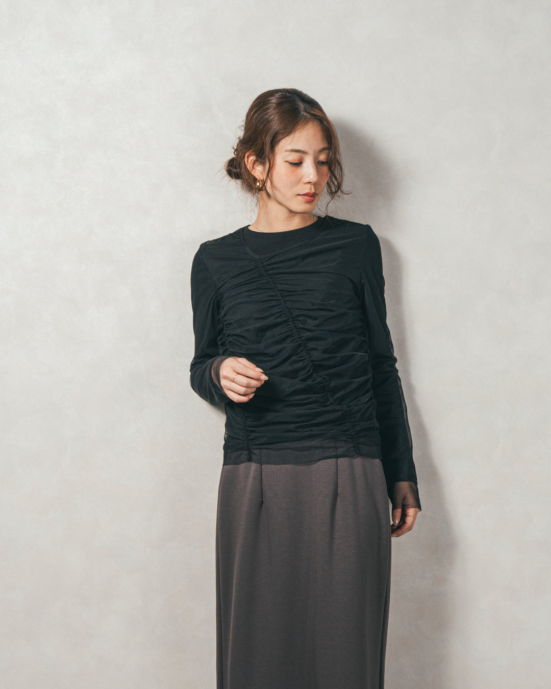 ［SET］【2枚SET】チュールshirringトップス&リブトップス+Multi-Way ライトポンチペプラムスカート（2SET）