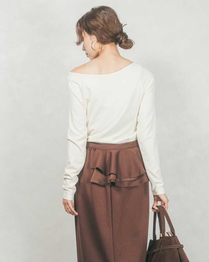 ［SET］3-Way すっきり見えオフショルトップス+Multi-Way ライトポンチペプラムスカート（2SET）