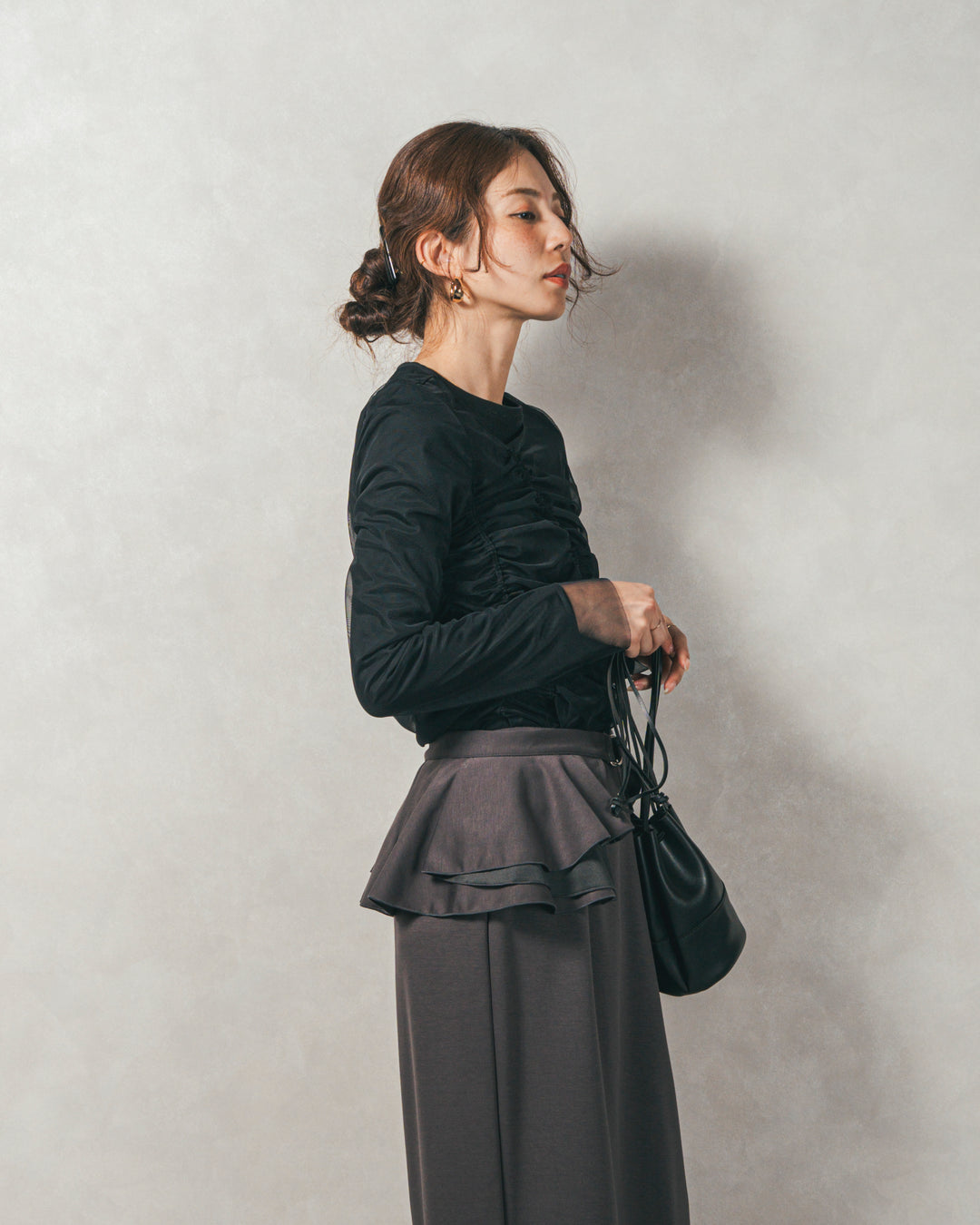 ［SET］【2枚SET】チュールshirringトップス&リブトップス+Multi-Way ライトポンチペプラムスカート（2SET）