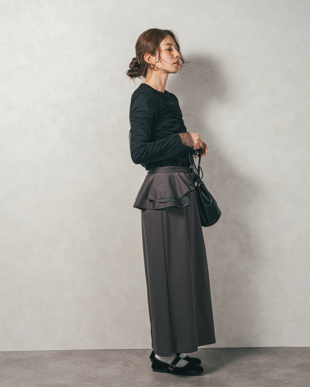 ［SET］【2枚SET】チュールshirringトップス&リブトップス+Multi-Way ライトポンチペプラムスカート（2SET）