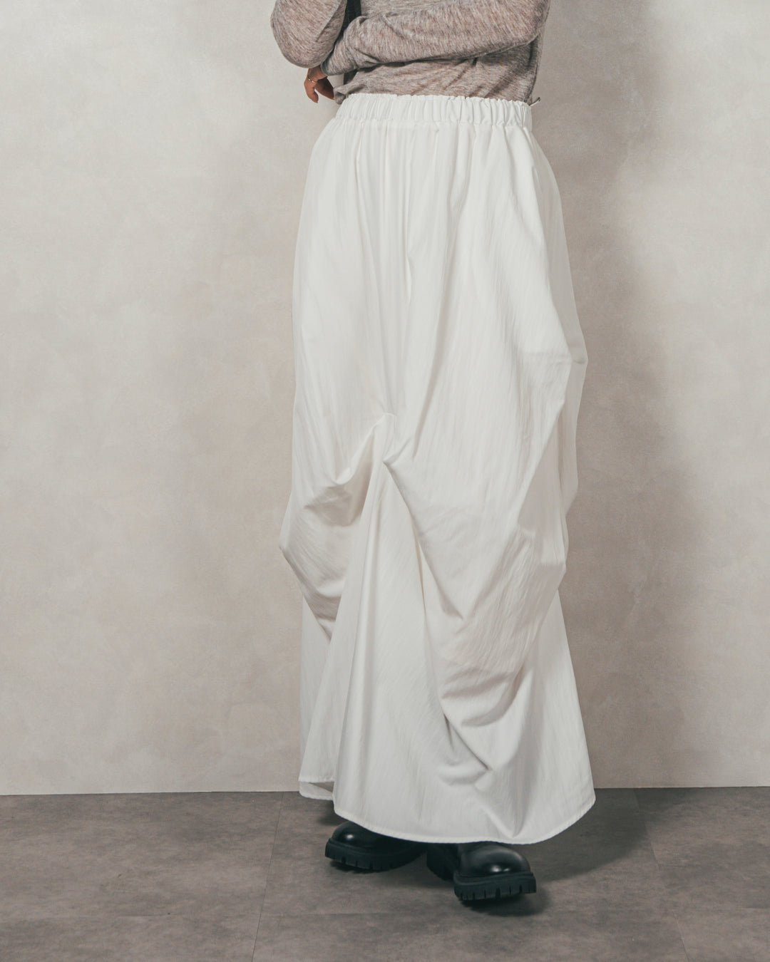 ［SET］フロントフリルメランジニットカーデ+ヴィンテージブロードランダムタックスカート（2SET）