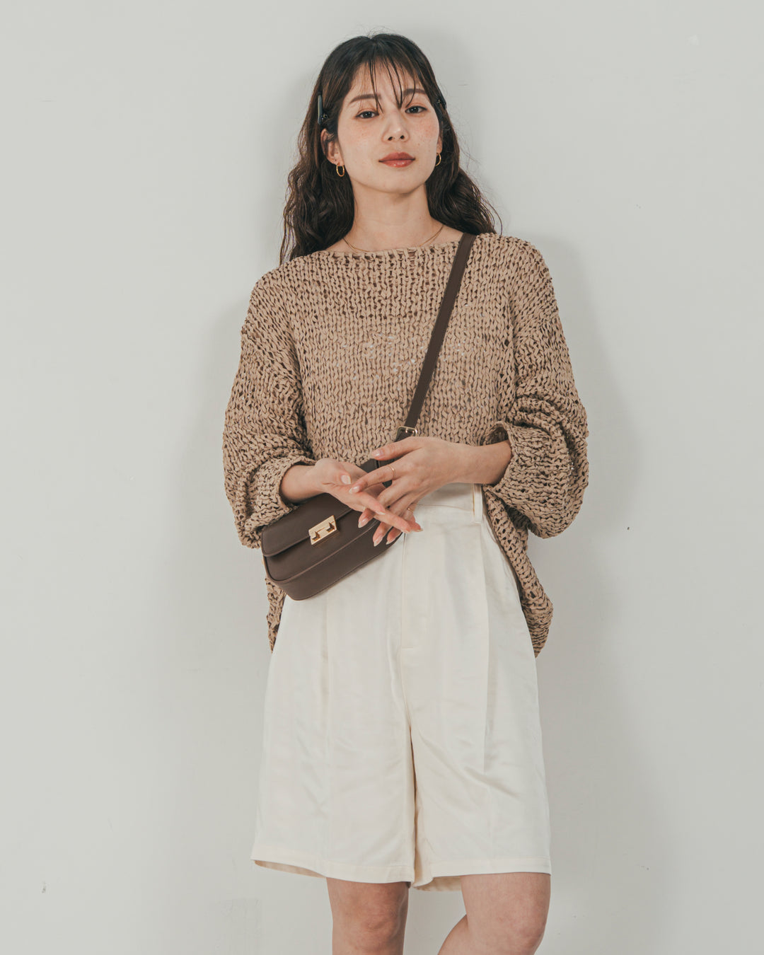 ［SET］エアリールーズオーバーニット + Vintageサテン　ハーフパンツ（2SET）