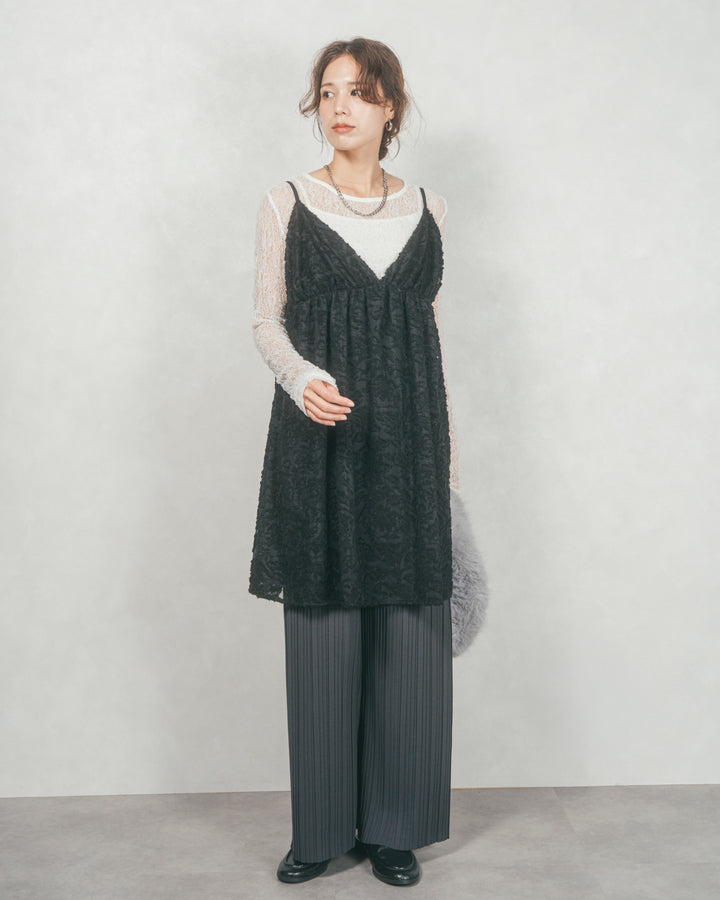 プリーツNarrowストレートパンツ (CHARCOAL)