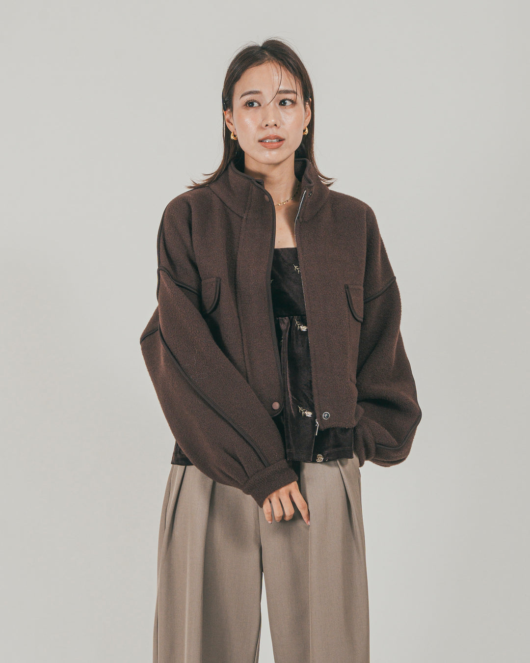［SET］Softショートニットブルゾン + ダブルタック ハイウエストワイドパンツ（2SET）