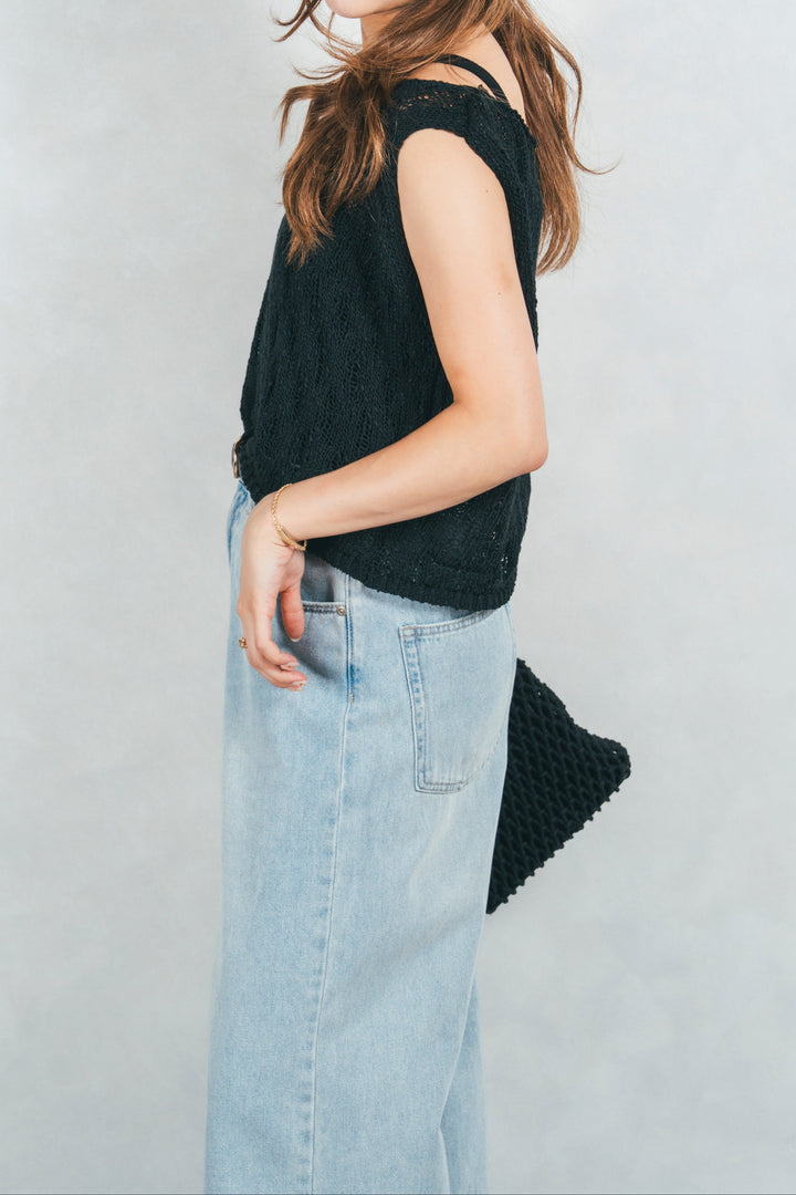 透かし編みクロップドニットベスト (BLACK)