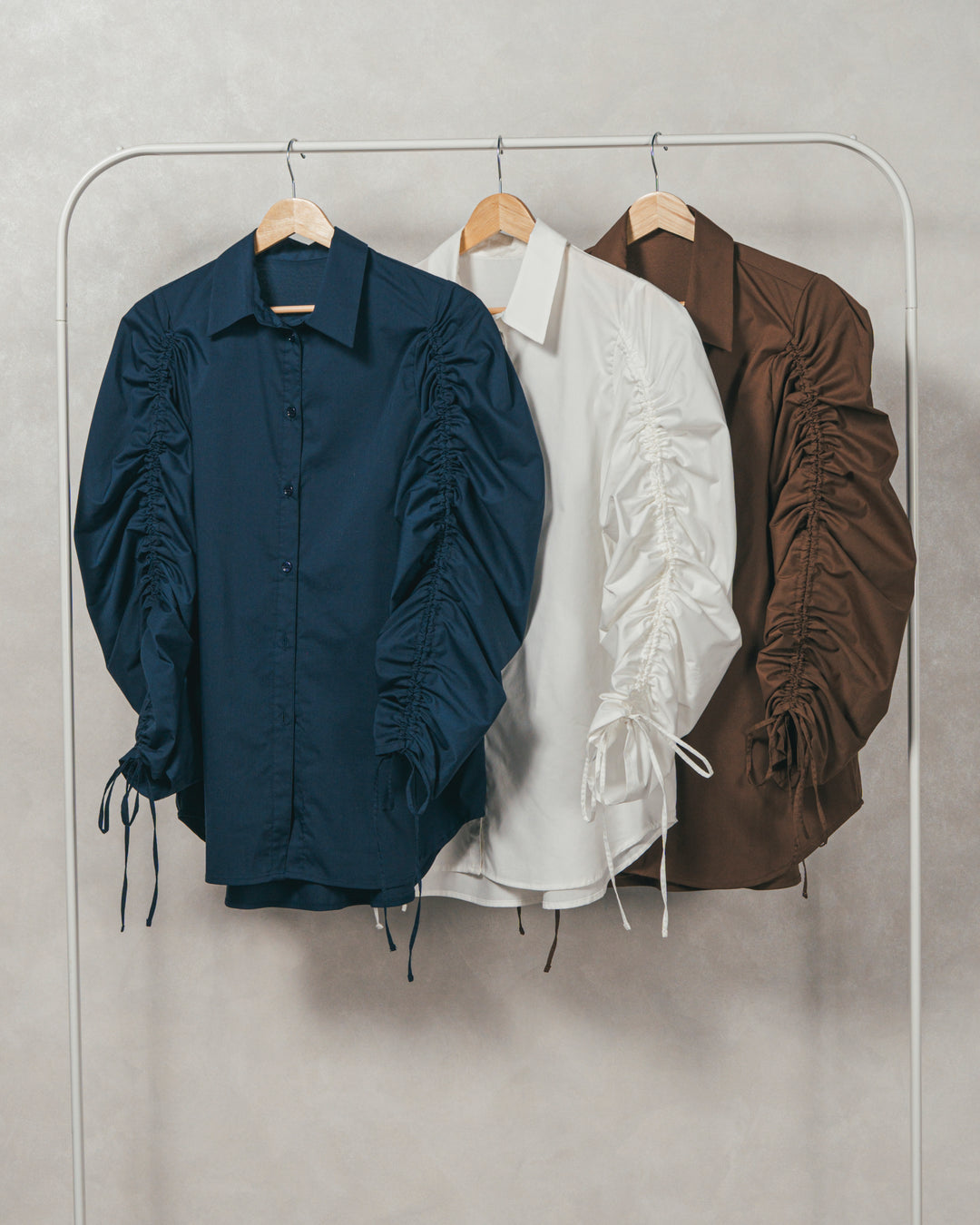 ［SET］ブロード袖ドロストデザインブラウス+メランジKnitロングワンピース（2SET）