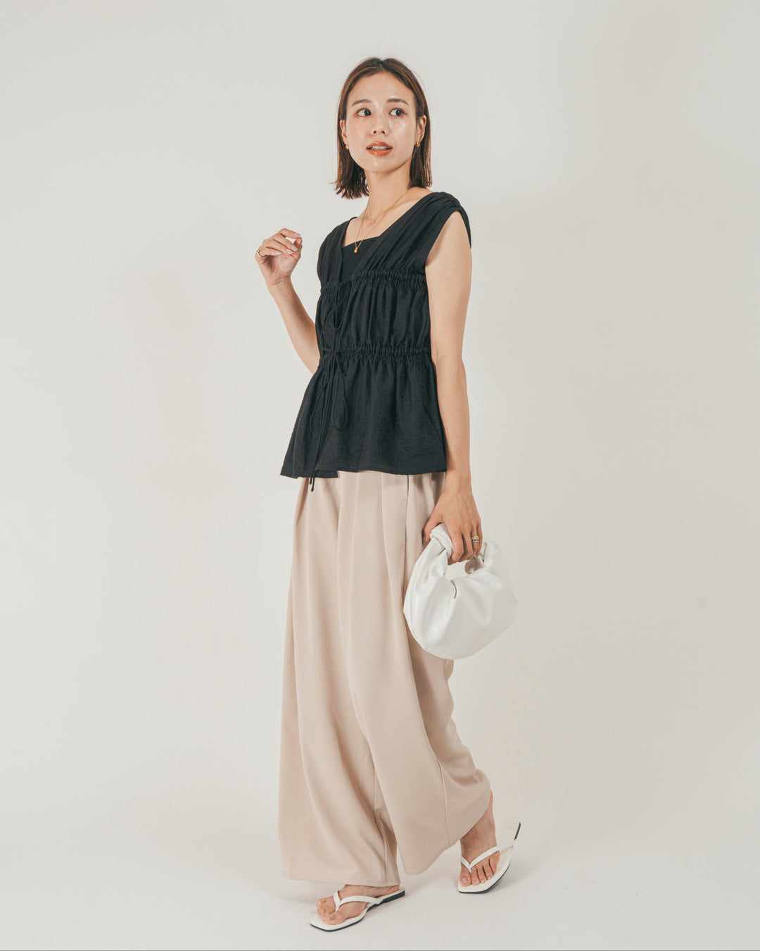 ［SET］リネンタッチShirringリボンブラウス + クレープデシン タックワイドパンツ（2SET）