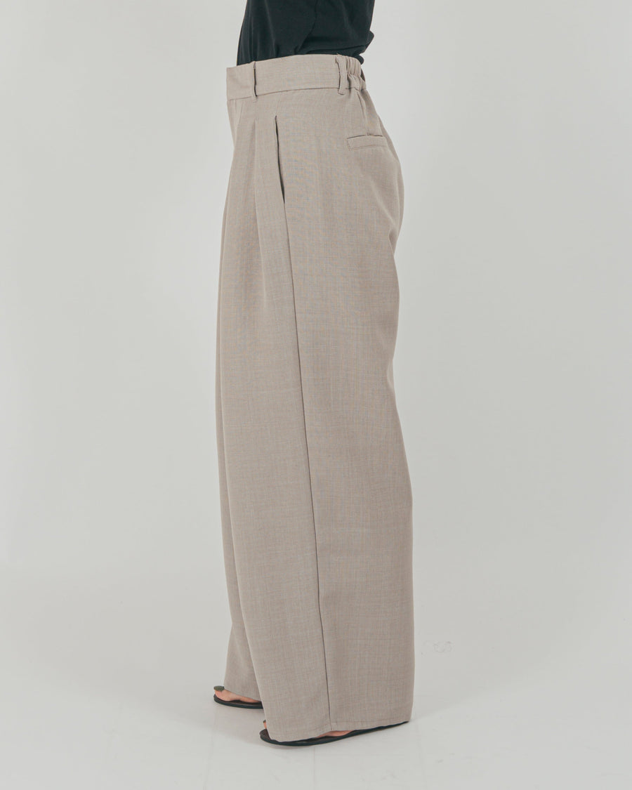 ［SET］スラブTweedバイカラーティアードキャミ + スラブTweedタックワイドパンツ（2SET）