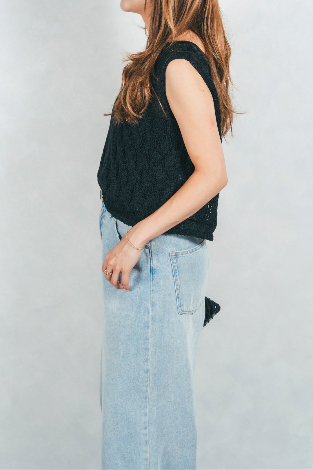 透かし編みクロップドニットベスト (BLACK)