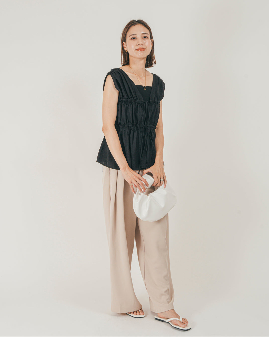 ［SET］リネンタッチShirringリボンブラウス + クレープデシン タックワイドパンツ（2SET）