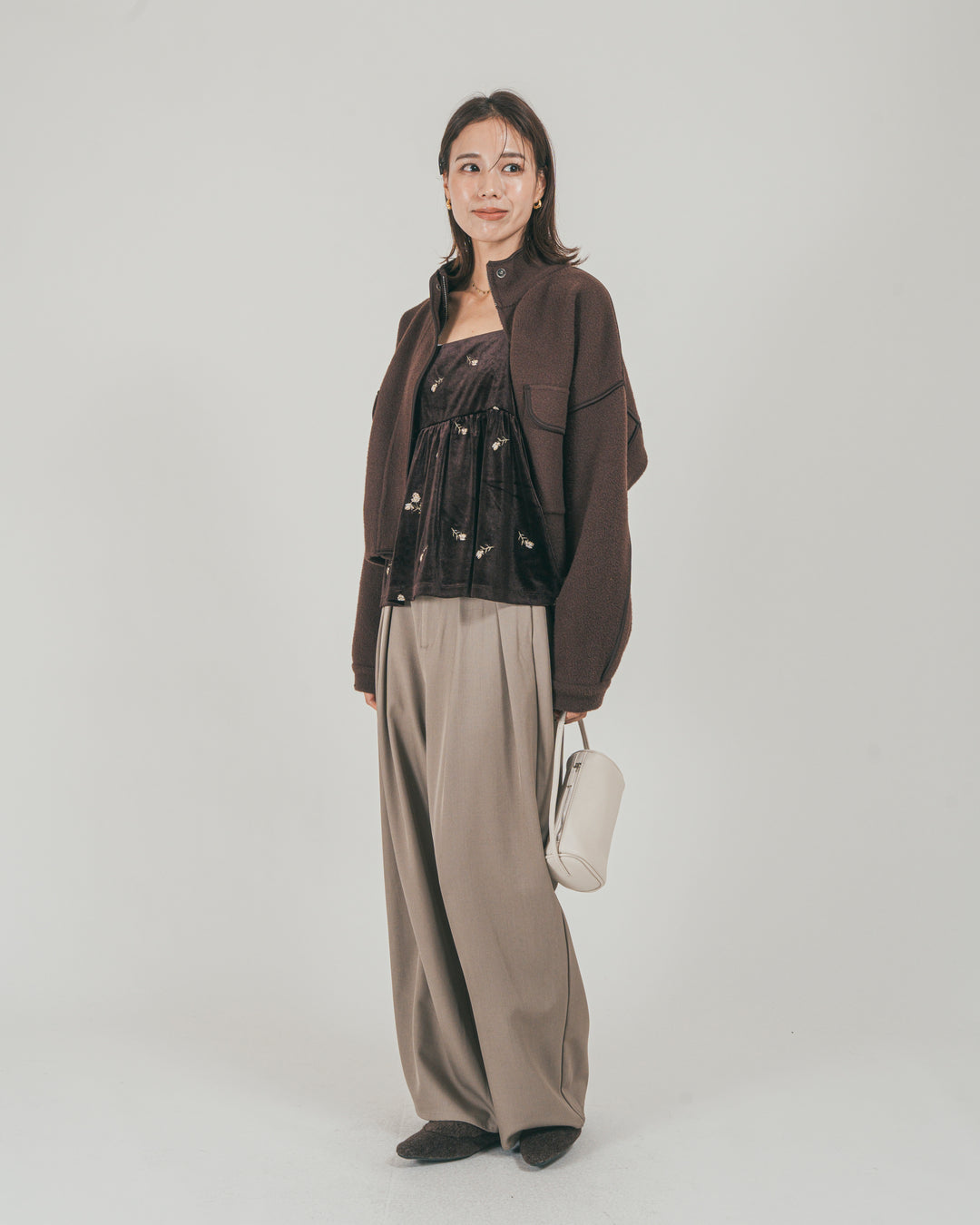 ［SET］Softショートニットブルゾン + ダブルタック ハイウエストワイドパンツ（2SET）