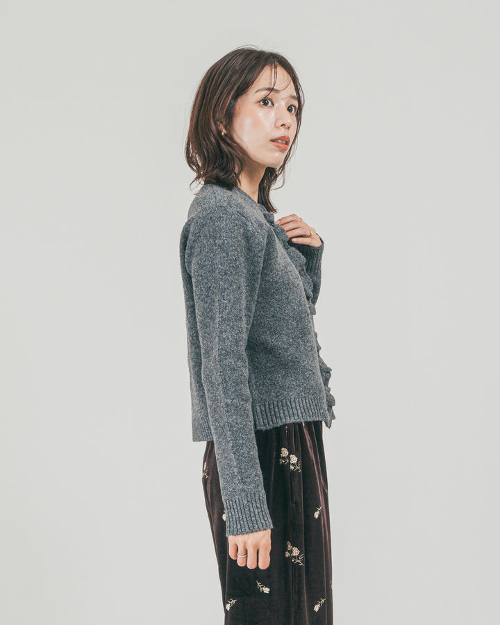 ［SET］フロントフリルメランジニットカーデ + Flower刺繍 ベロアパンツ（2SET）