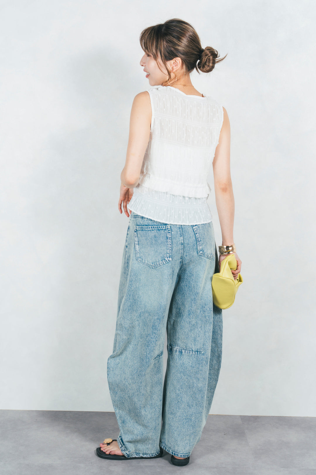 フロントリボンシャーリングトップス (OFF WHITE)