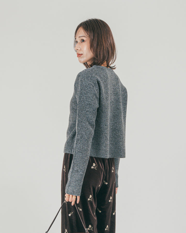 ［SET］フロントフリルメランジニットカーデ + Flower刺繍 ベロアパンツ（2SET）