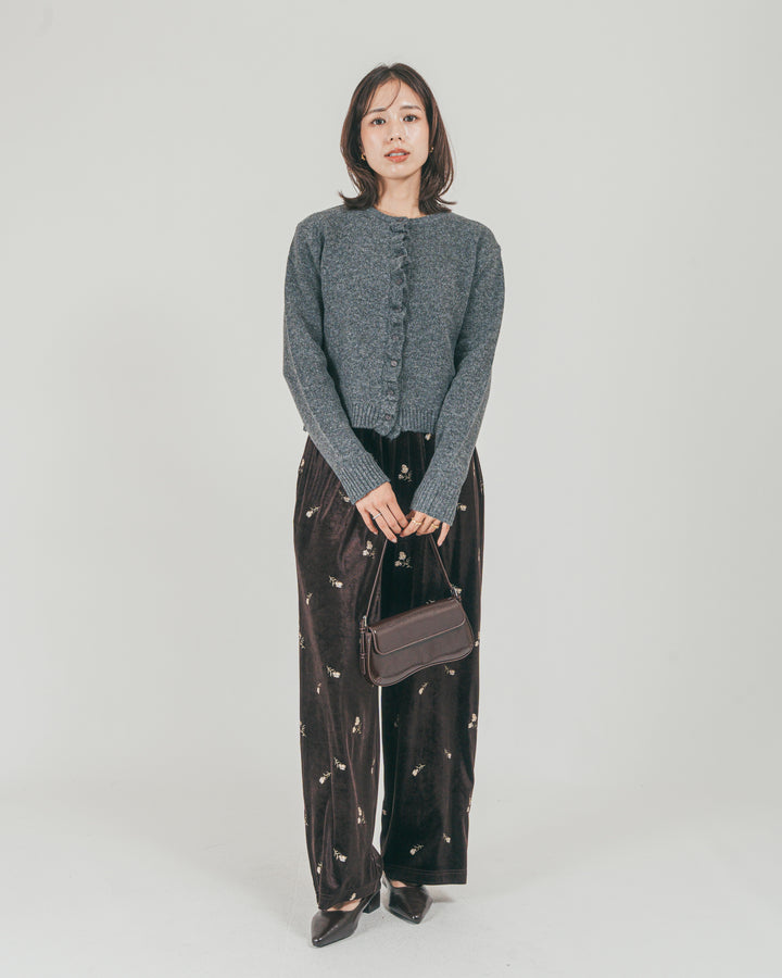 ［SET］フロントフリルメランジニットカーデ + Flower刺繍 ベロアパンツ（2SET）