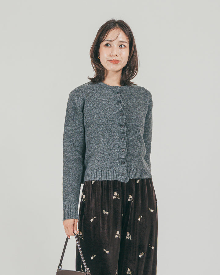 ［SET］フロントフリルメランジニットカーデ + Flower刺繍 ベロアパンツ（2SET）