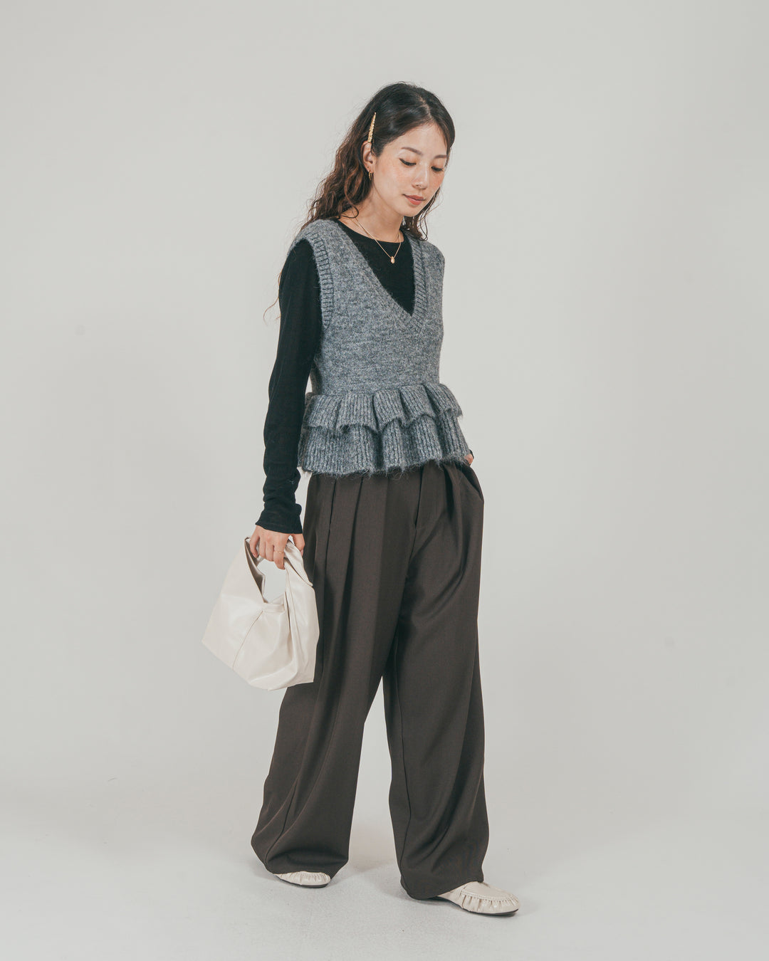 ［SET］2Way モヘアダブルFrillベスト + ダブルタック ハイウエストワイドパンツ（2SET）