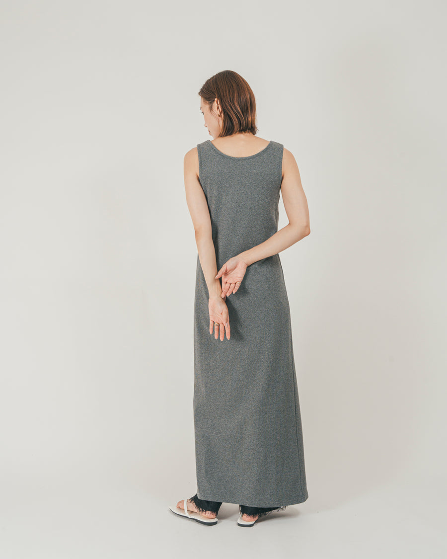 ［SET］フロントデザインジレワンピ + サテン裾レース Relaxパンツ（2SET）