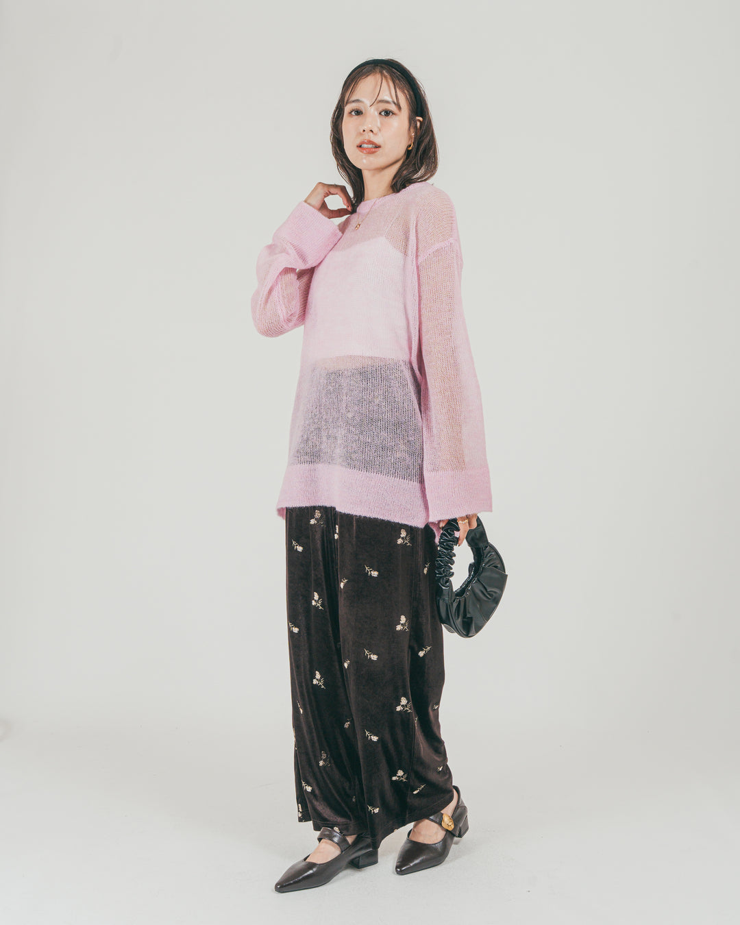 ［SET］モヘアTouchローゲージカラーニット + Flower刺繍 ベロアパンツ（2SET）