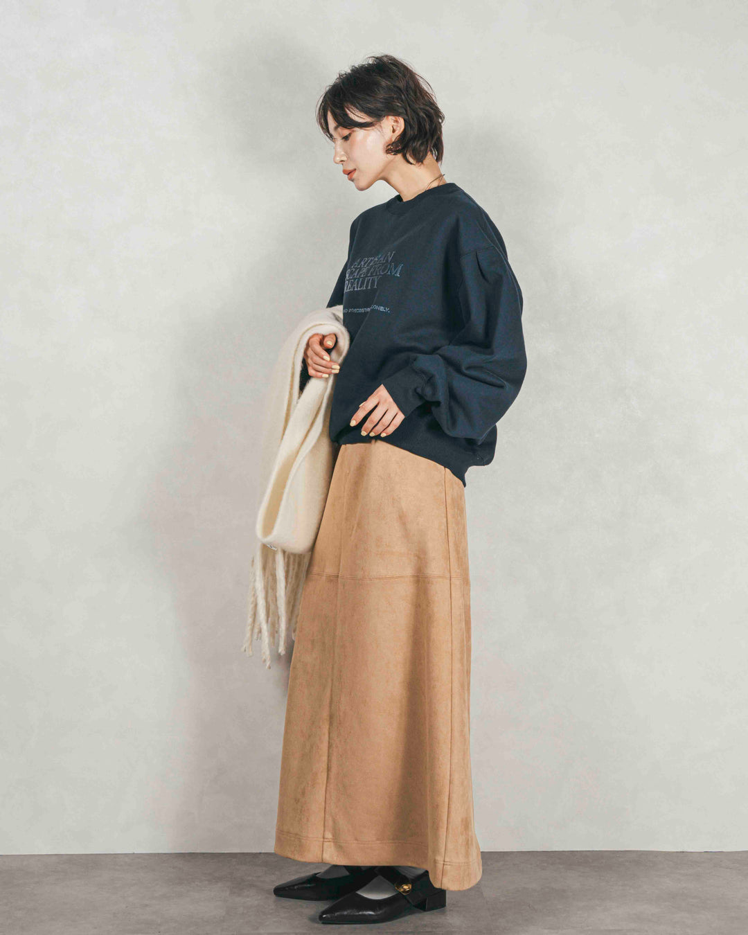 ［SET］裏起毛フロッキーLogoスウェット+スウェードライクロングスカート（2SET）