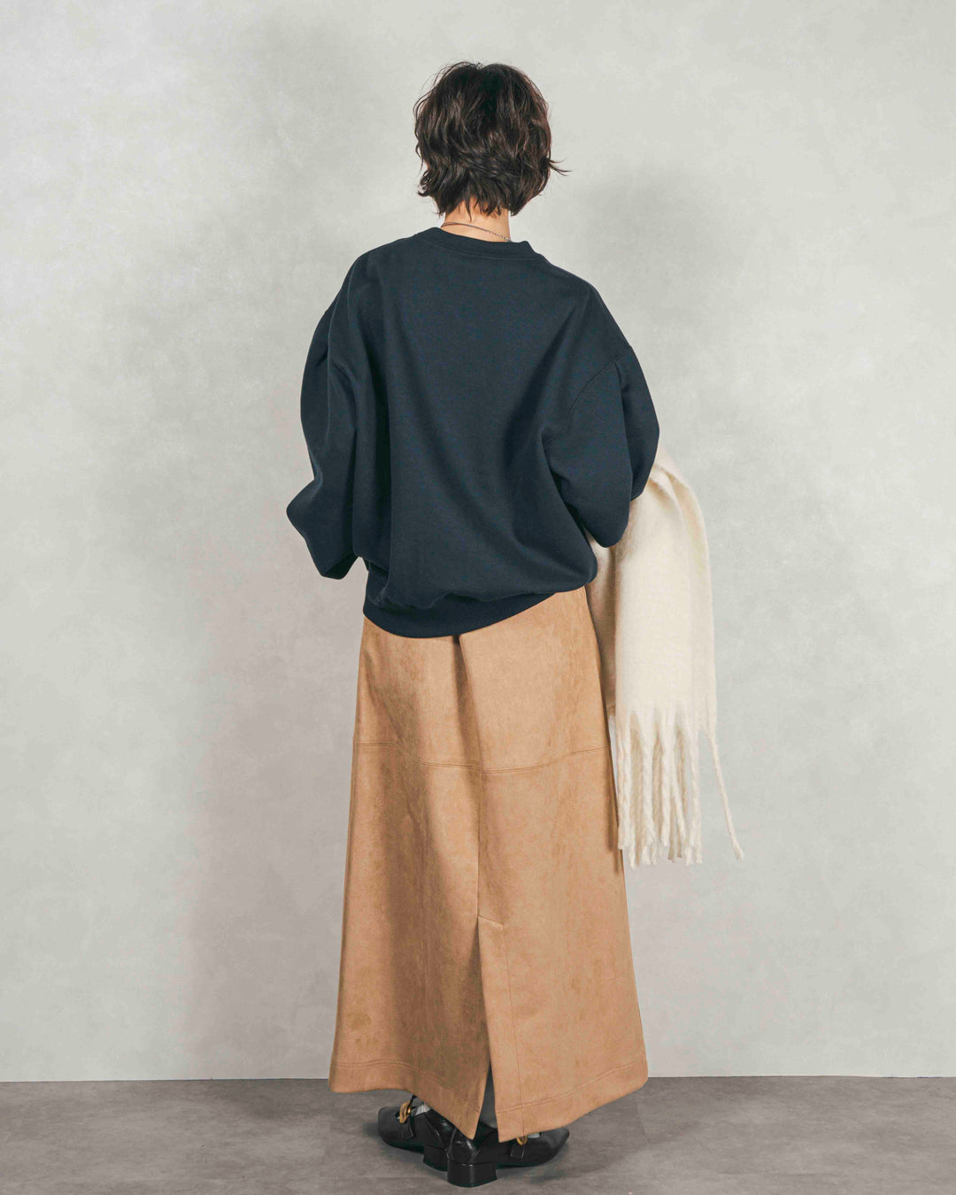 ［SET］裏起毛フロッキーLogoスウェット+スウェードライクロングスカート（2SET）