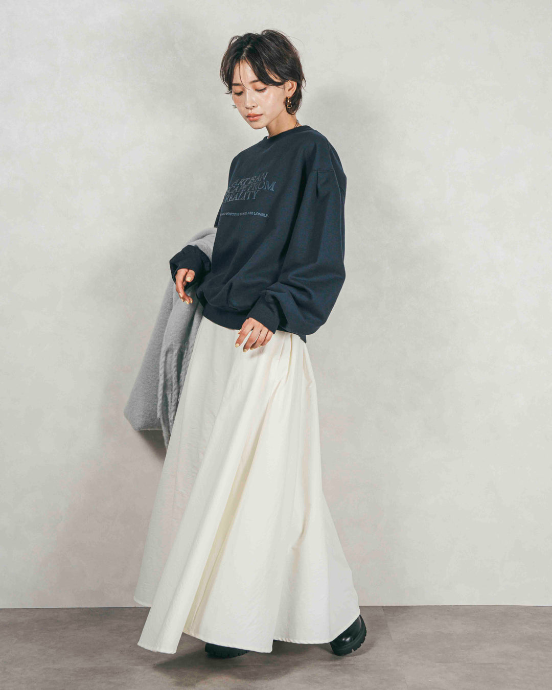 ［SET］裏起毛フロッキーLogoスウェット+アシメFlareタックスカート（2SET）