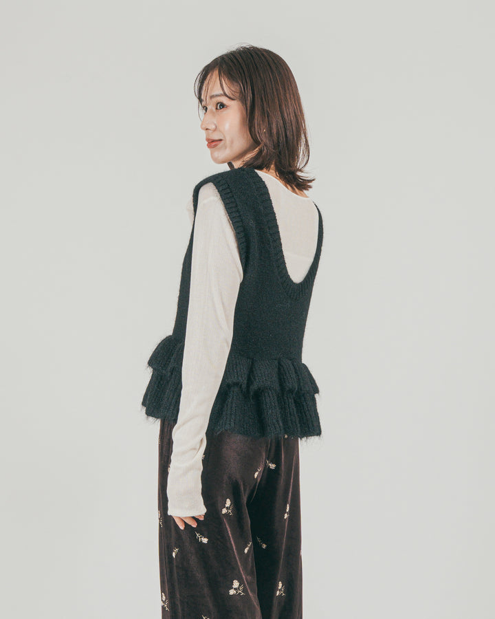 ［SET］2Way モヘアダブルFrillベスト + Flower刺繍 ベロアパンツ（2SET）