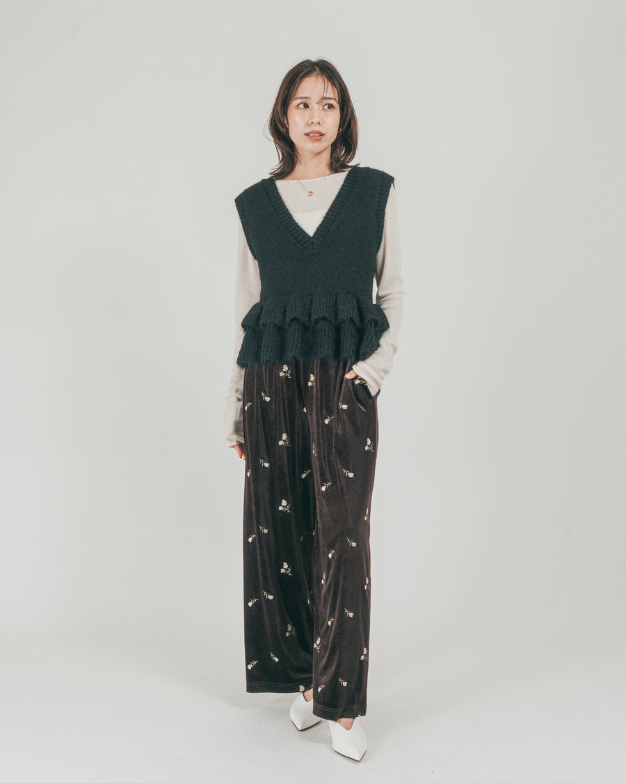 ［SET］2Way モヘアダブルFrillベスト + Flower刺繍 ベロアパンツ（2SET）