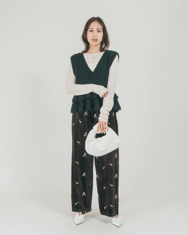 ［SET］2Way モヘアダブルFrillベスト + Flower刺繍 ベロアパンツ（2SET）