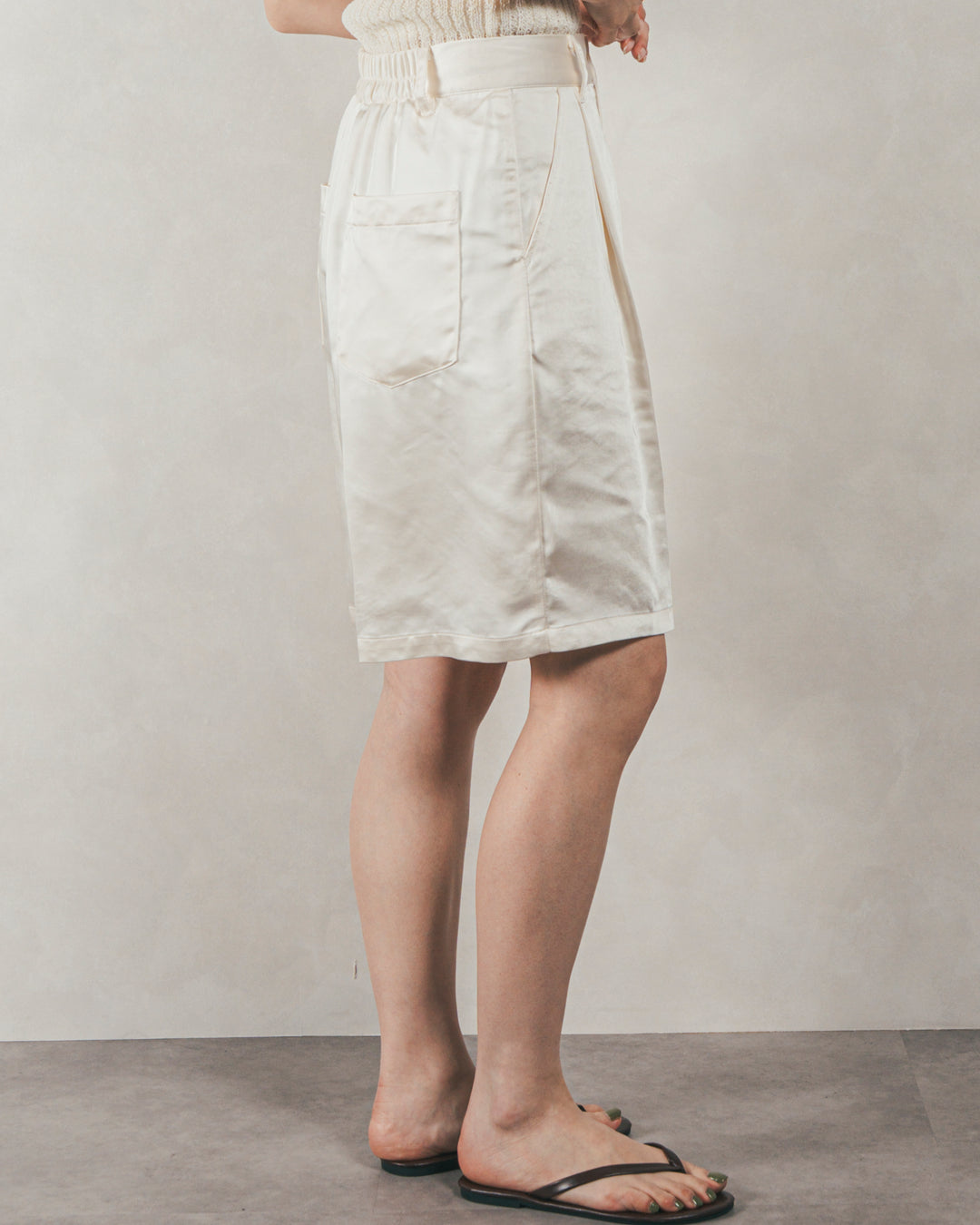 ［SET］Blockレース　フーディーブラウス + Vintageサテンハーフパンツ（2SET）