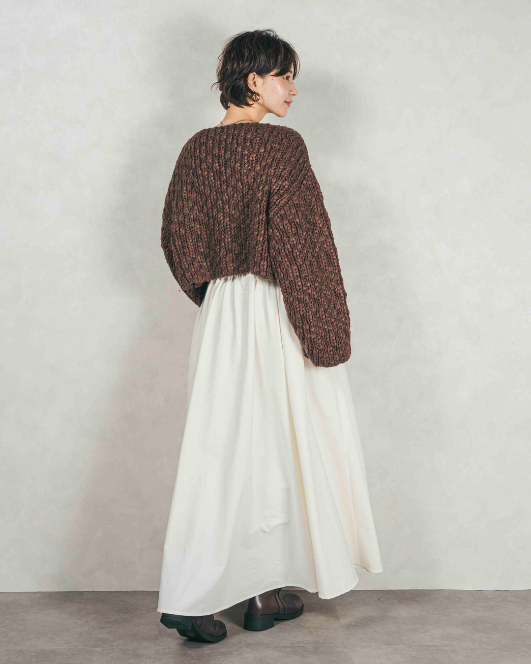 ボリュームチャンキースラブ クロップドニット (BROWN)