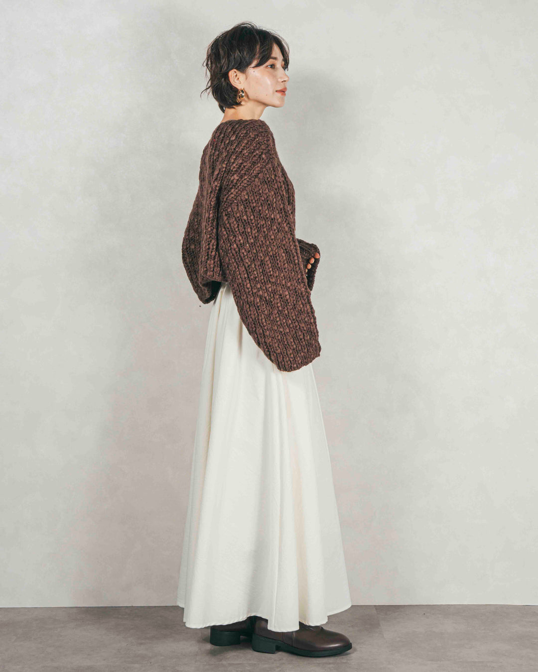 ボリュームチャンキースラブ クロップドニット (BROWN)