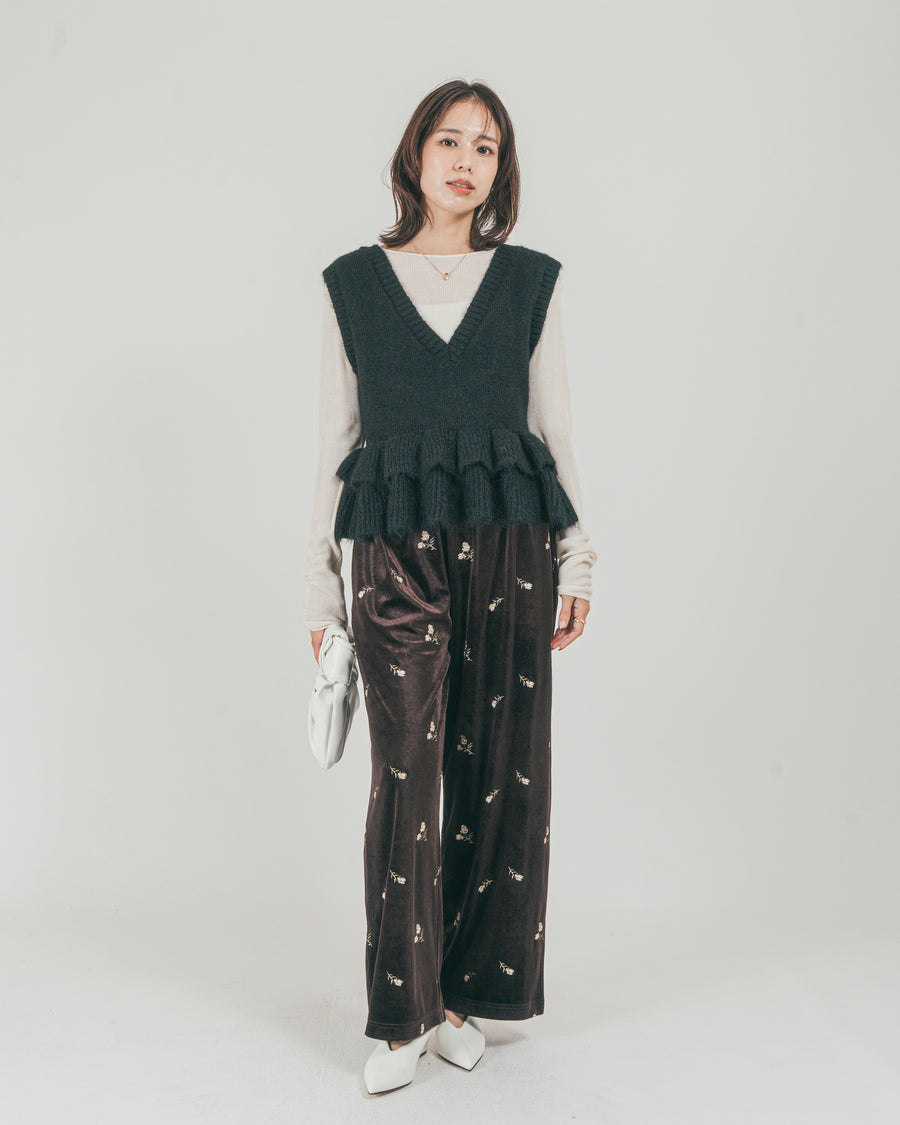 ［SET］2Way モヘアダブルFrillベスト + Flower刺繍 ベロアパンツ（2SET）