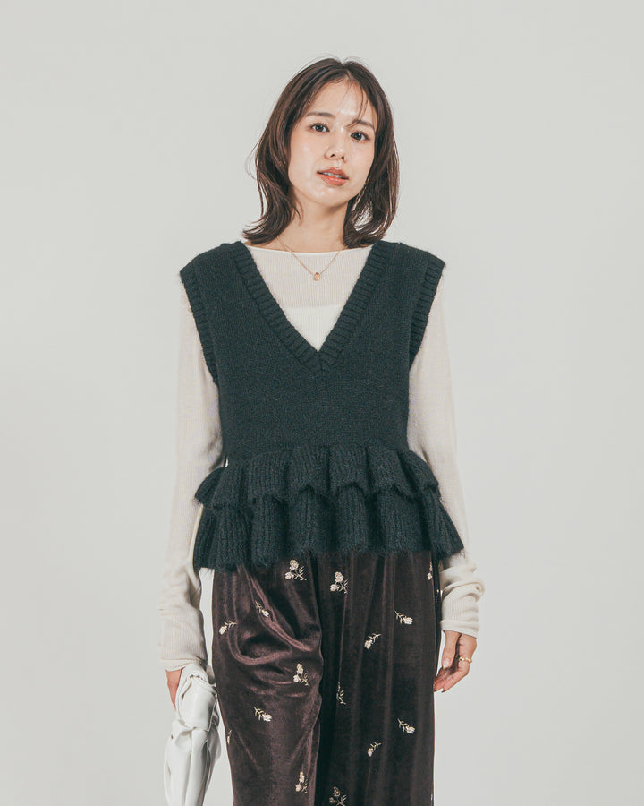 ［SET］2Way モヘアダブルFrillベスト + Flower刺繍 ベロアパンツ（2SET）