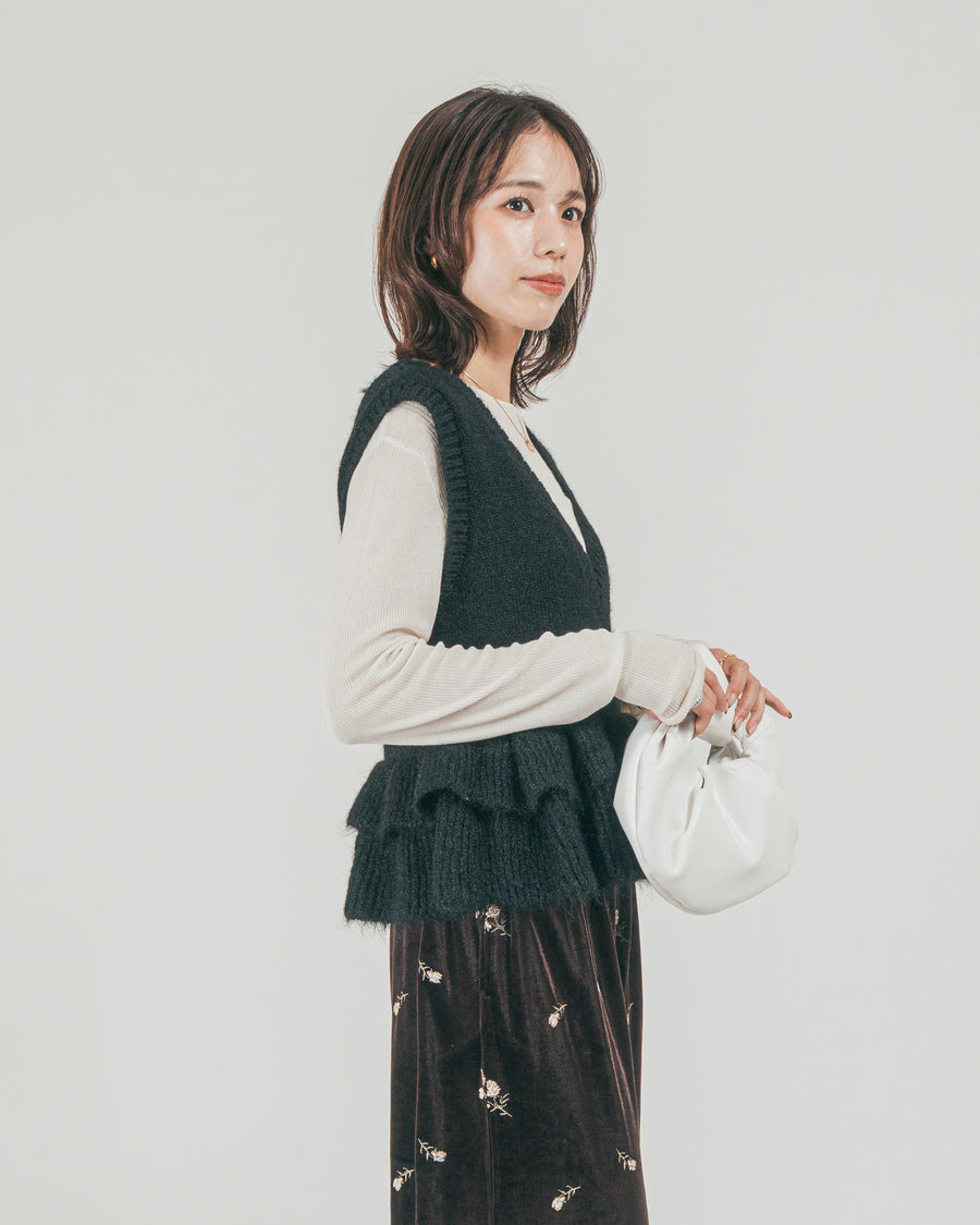 ［SET］2Way モヘアダブルFrillベスト + Flower刺繍 ベロアパンツ（2SET）