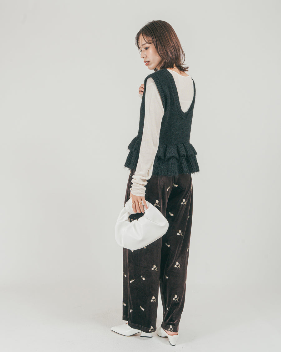 ［SET］2Way モヘアダブルFrillベスト + Flower刺繍 ベロアパンツ（2SET）