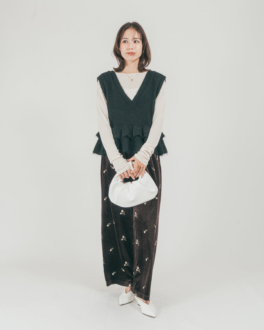 ［SET］2Way モヘアダブルFrillベスト + Flower刺繍 ベロアパンツ（2SET）