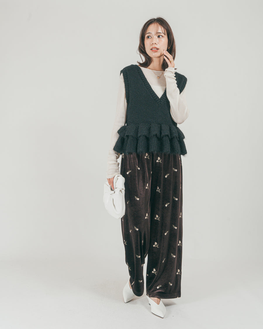［SET］2Way モヘアダブルFrillベスト + Flower刺繍 ベロアパンツ（2SET）