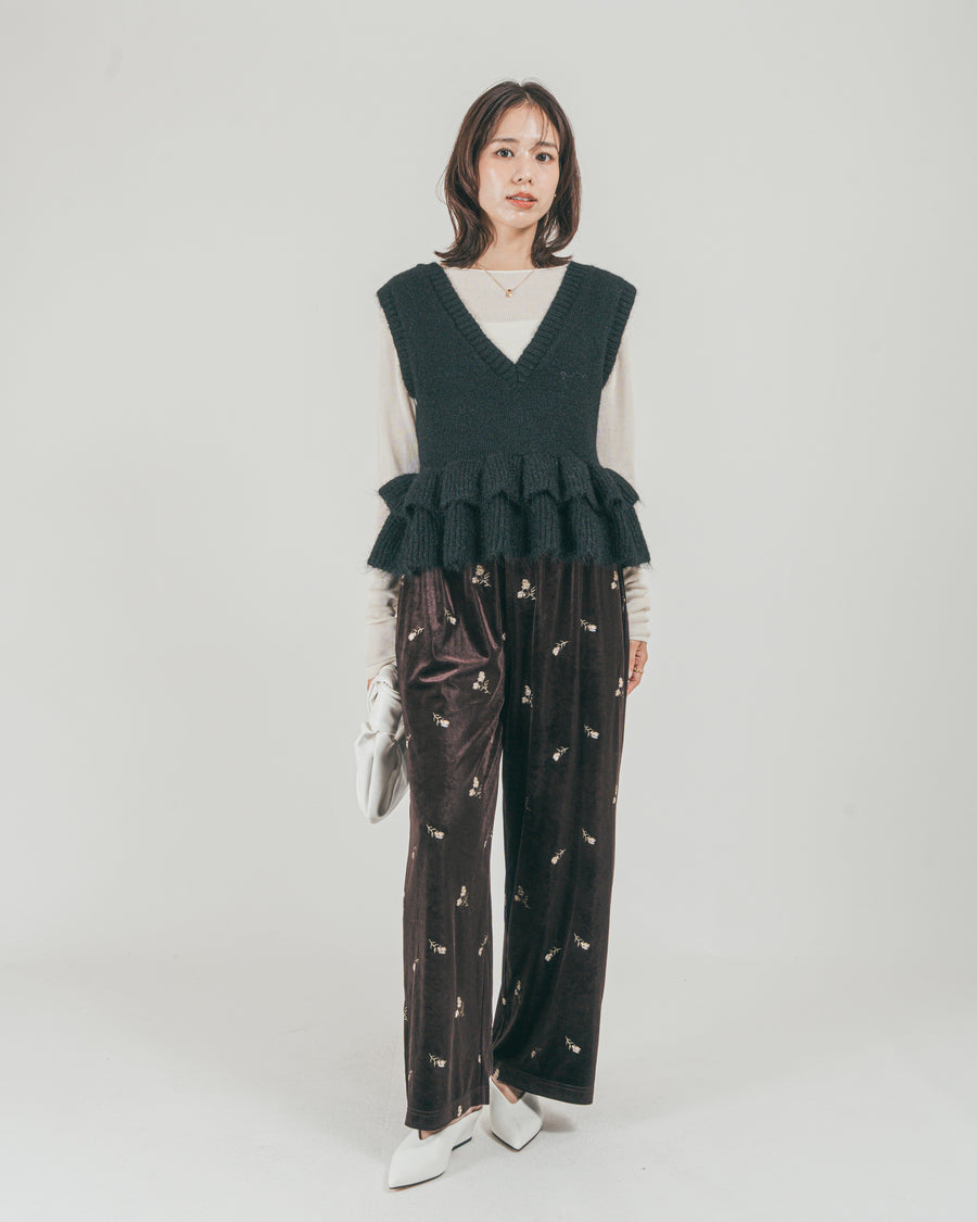 ［SET］2Way モヘアダブルFrillベスト + Flower刺繍 ベロアパンツ（2SET）