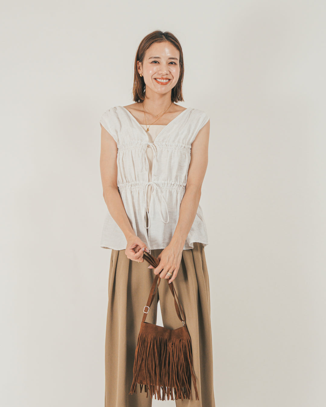 ［SET］リネンタッチShirringリボンブラウス + クレープデシン タックワイドパンツ（2SET）