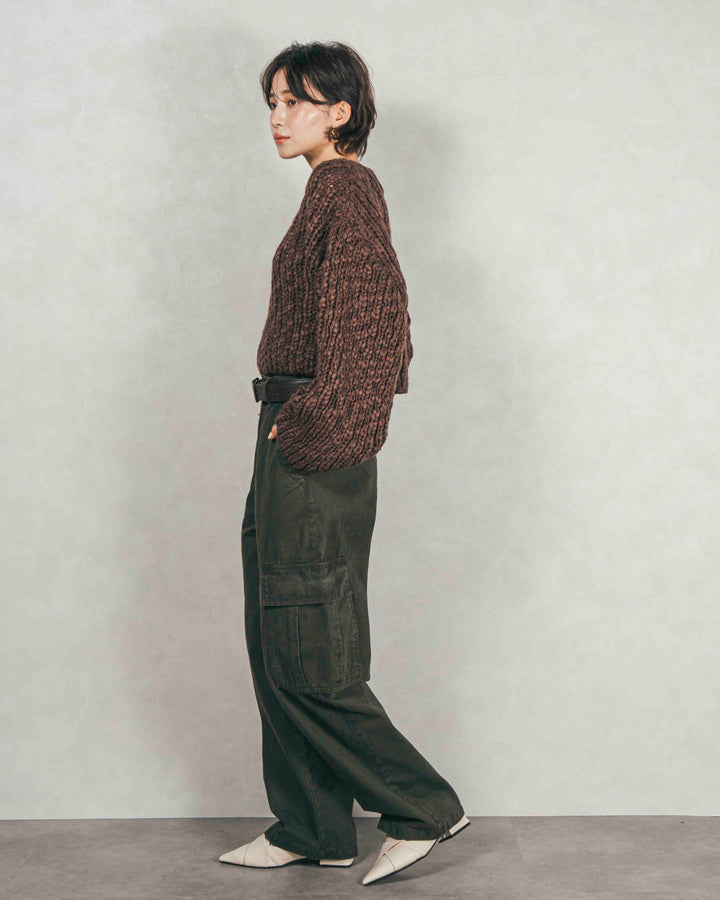 ［SET］ボリュームチャンキースラブ クロップドニット+ピグメントツイルカーゴパンツ（2SET）