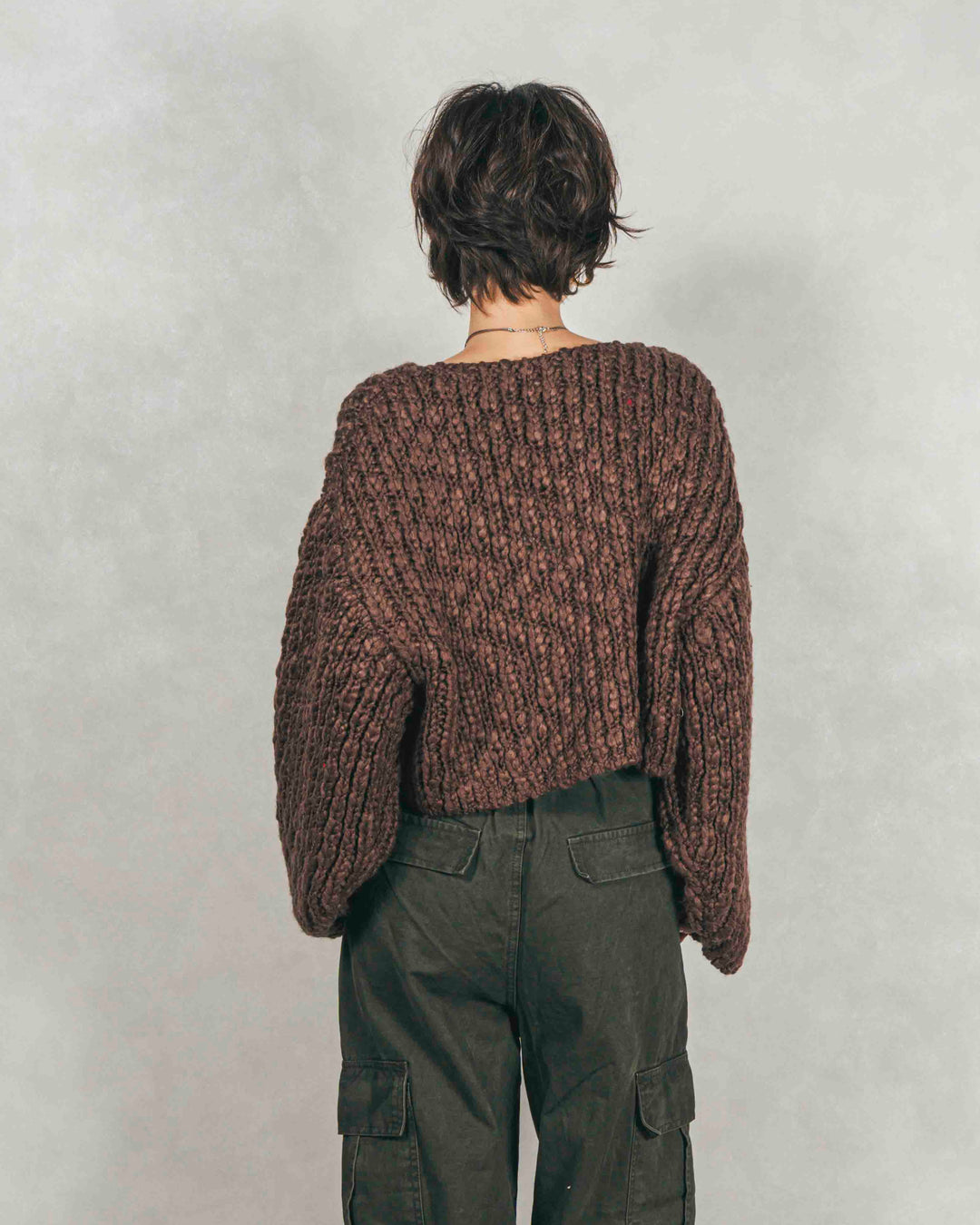 ［SET］ボリュームチャンキースラブ クロップドニット+ピグメントツイルカーゴパンツ（2SET）