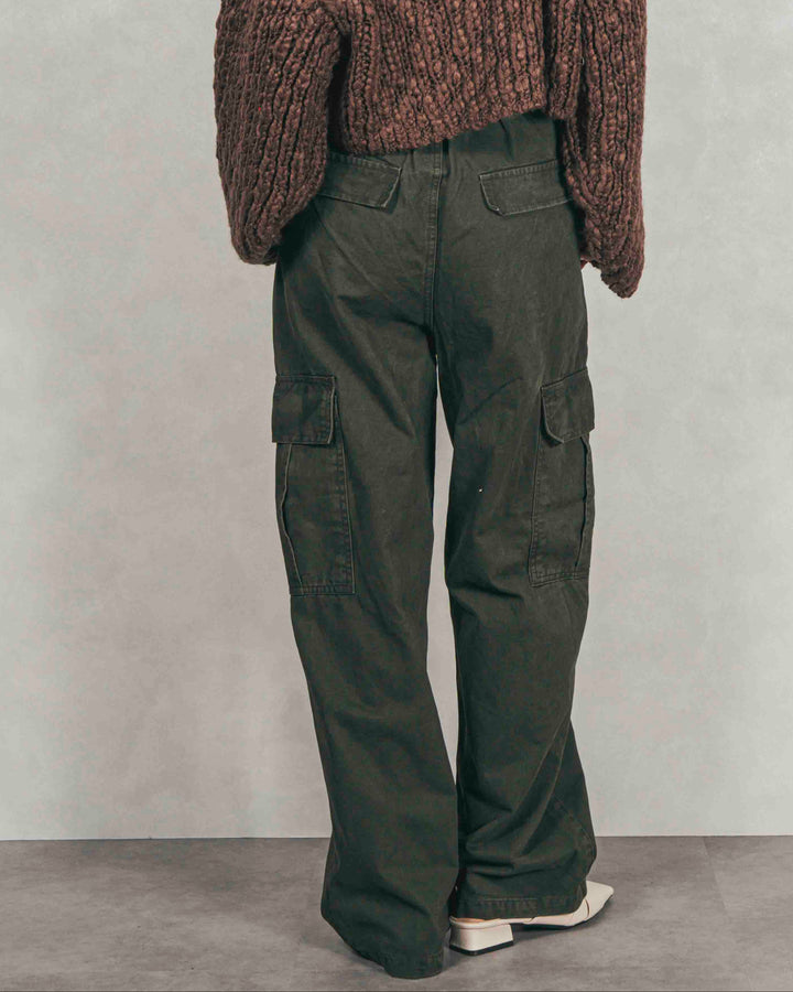 ピグメントツイルカーゴパンツ (KHAKI)