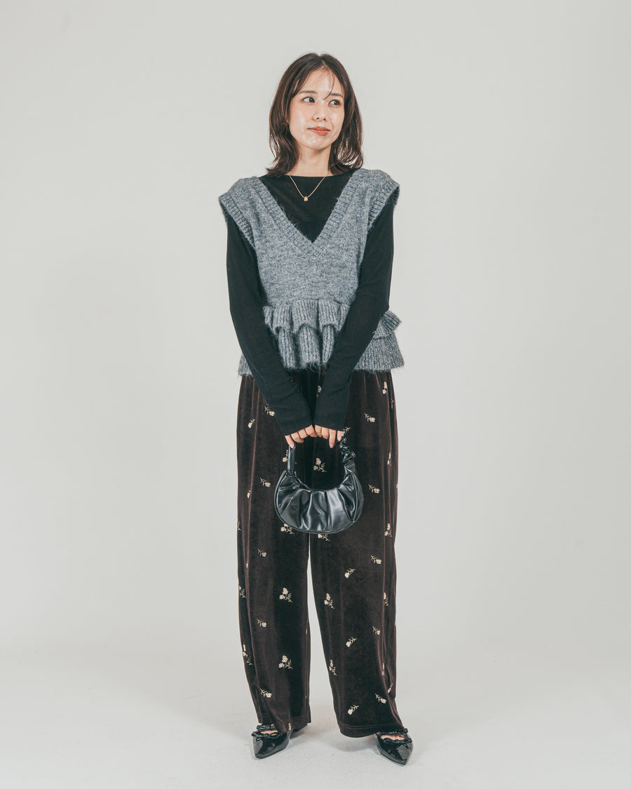 ［SET］2Way モヘアダブルFrillベスト + Flower刺繍 ベロアパンツ（2SET）
