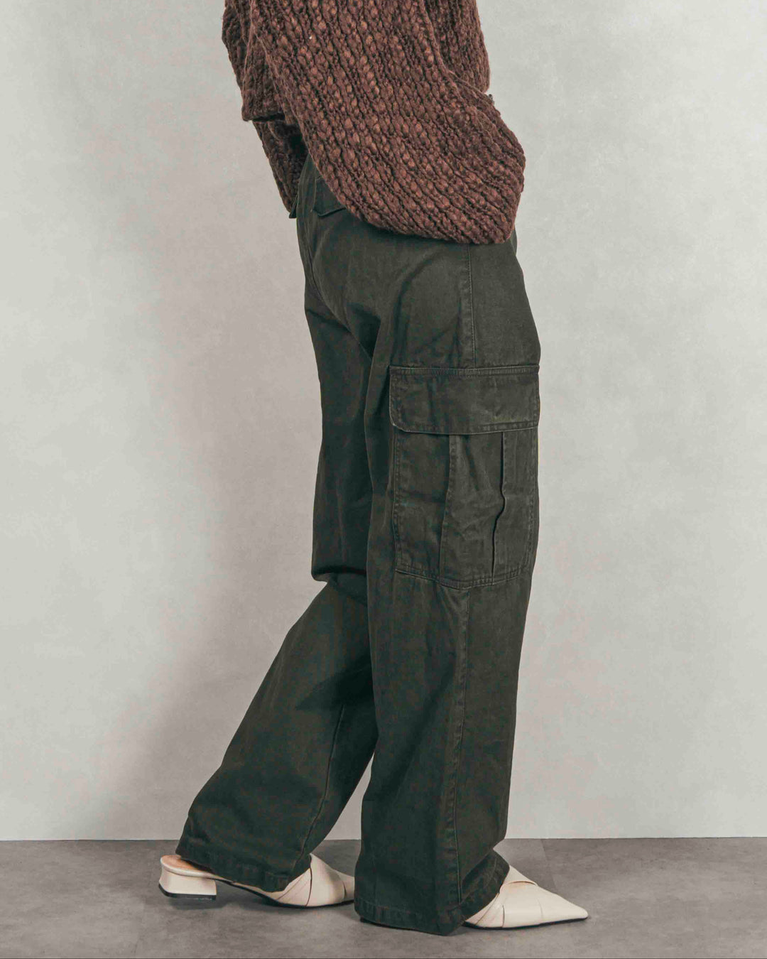 ピグメントツイルカーゴパンツ (KHAKI)