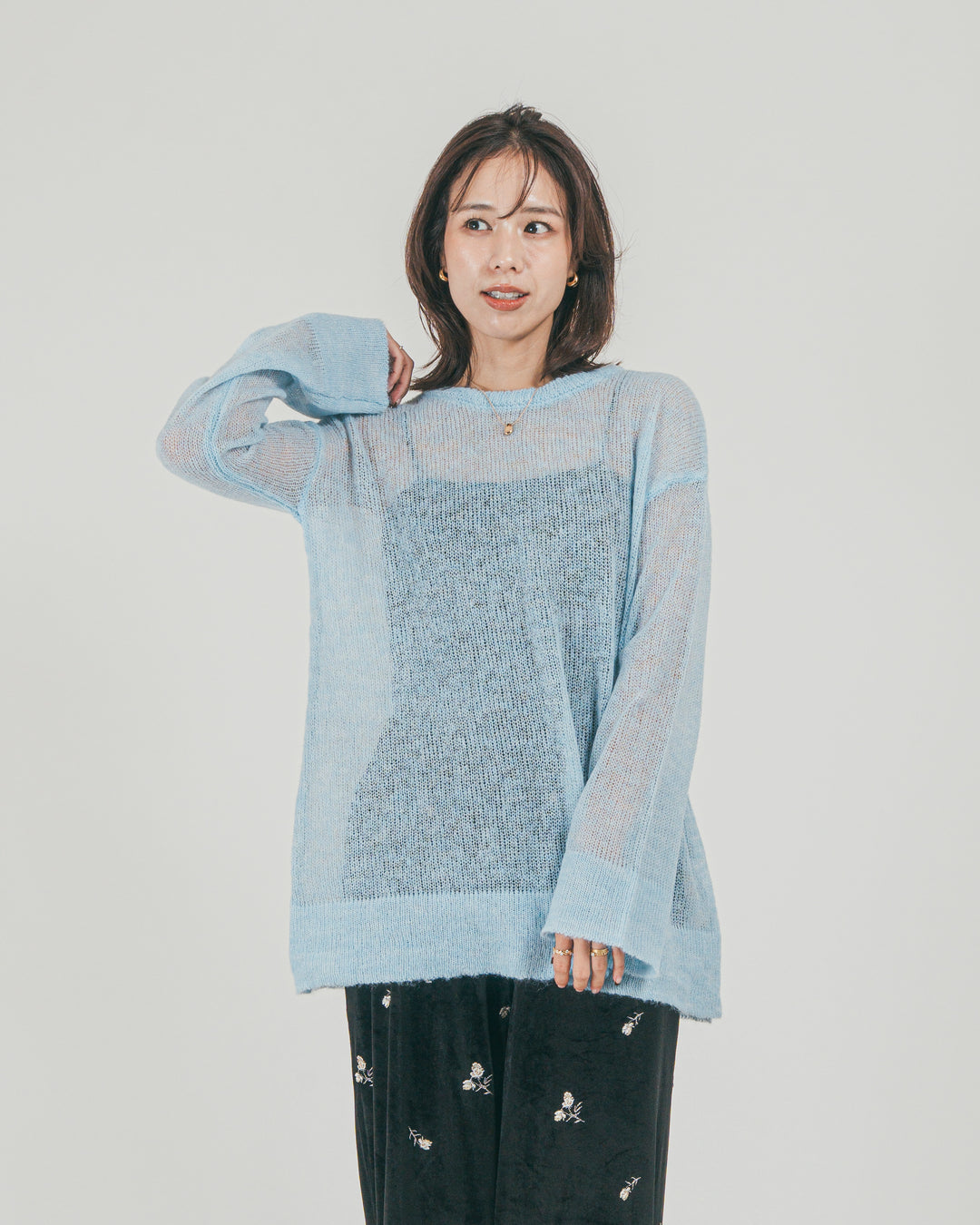 ［SET］モヘアTouchローゲージカラーニット + Flower刺繍 ベロアパンツ（2SET）