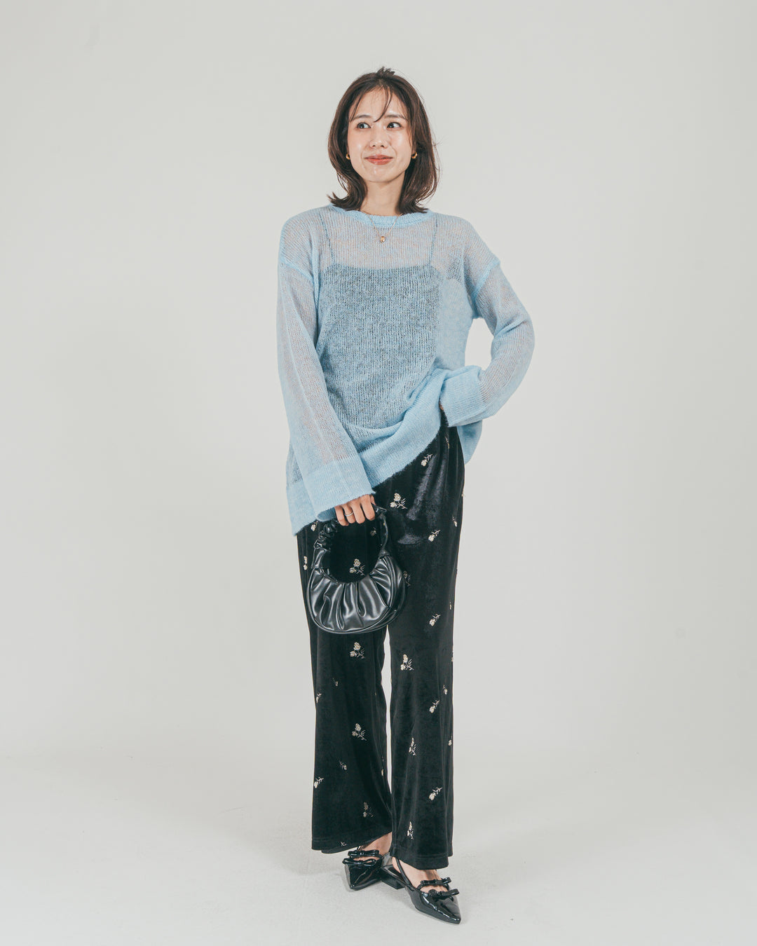 ［SET］モヘアTouchローゲージカラーニット + Flower刺繍 ベロアパンツ（2SET）