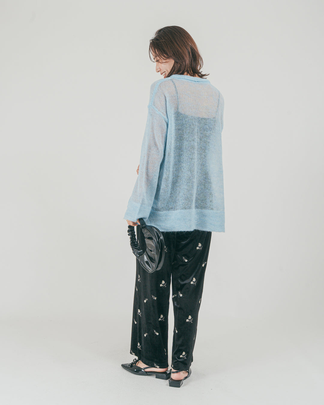 ［SET］モヘアTouchローゲージカラーニット + Flower刺繍 ベロアパンツ（2SET）