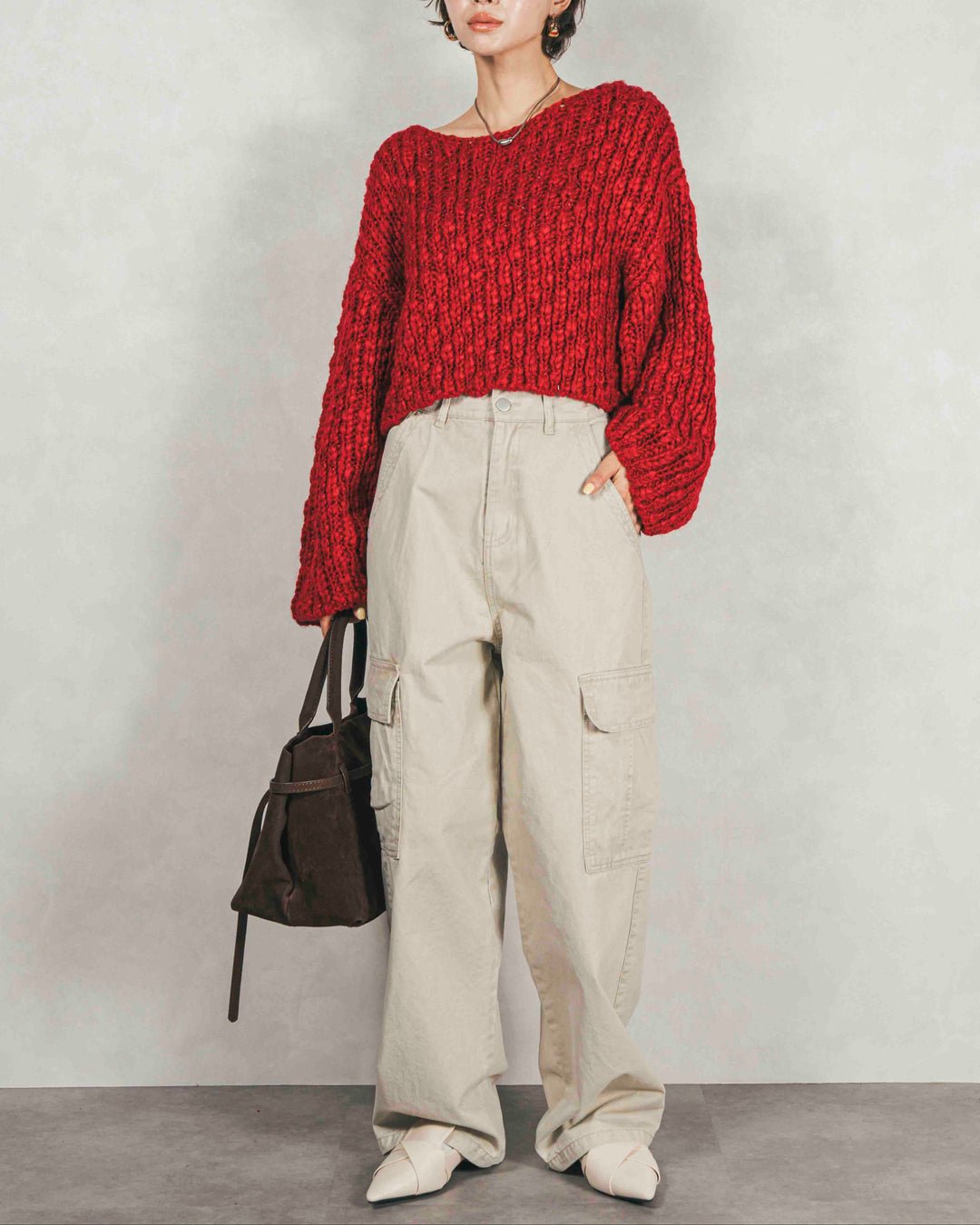 ［SET］ボリュームチャンキースラブ クロップドニット+ピグメントツイルカーゴパンツ（2SET）