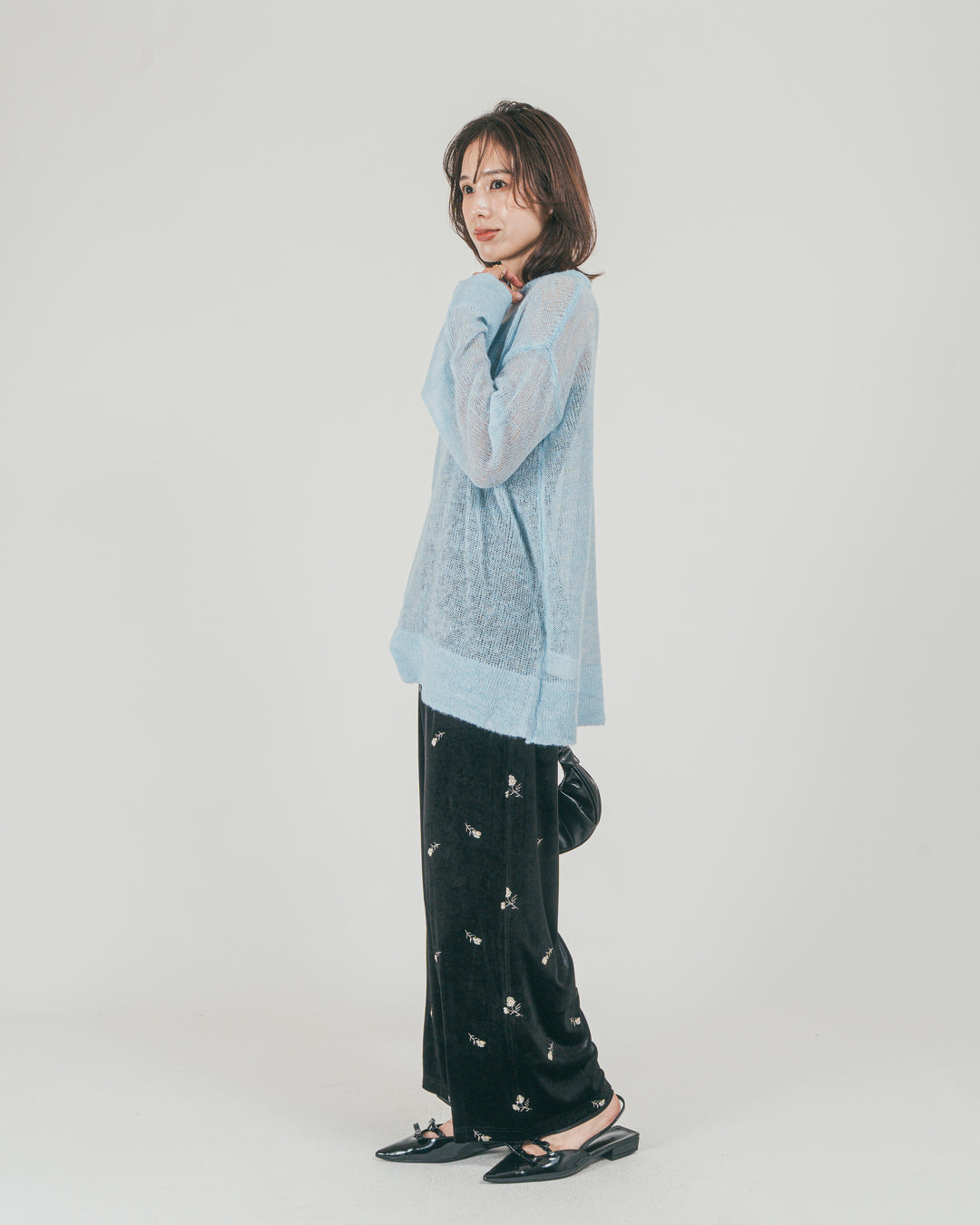 ［SET］モヘアTouchローゲージカラーニット + Flower刺繍 ベロアパンツ（2SET）
